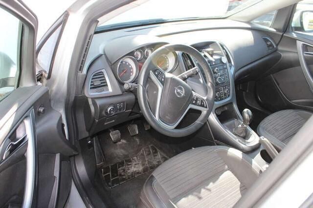 Occasion Opel Astra 2014 Zilver Sedan