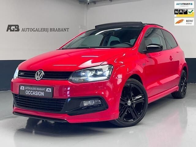 Rood Gebruikt 2015 VW Polo R-line Hatchback | € 9.999 (Eerlijke prijs) - Afbeelding 1/4