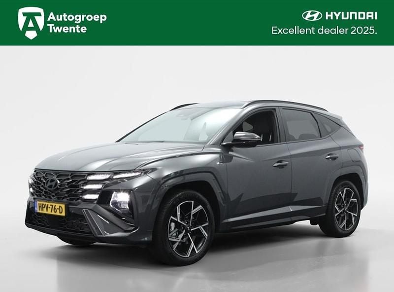 Grijs Gebruikt 2025 Hyundai Tucson Edition SUV | € 42.445 (Eerlijke prijs) - Afbeelding 1/4