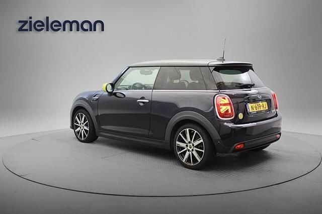 Occasion Mini Cooper Business 135 kW (184 PK) 2021 Blauw Hatchback