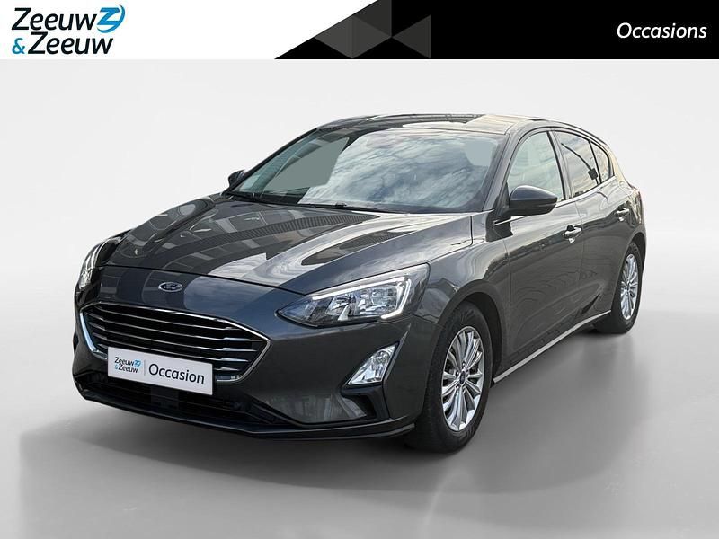 Grijs Occasion 2021 Ford Focus Business Edition Hatchback | € 15.435 (Super prijs) - Afbeelding 1/4
