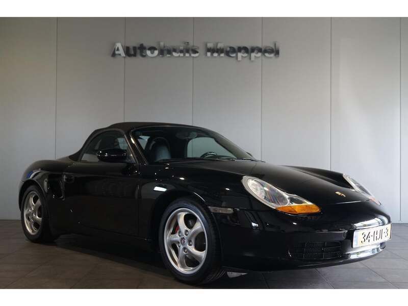 Zwart Gebruikt 2000 Porsche Boxster Cabriolet | € 13.950 (Goede deal) - Afbeelding 1/4