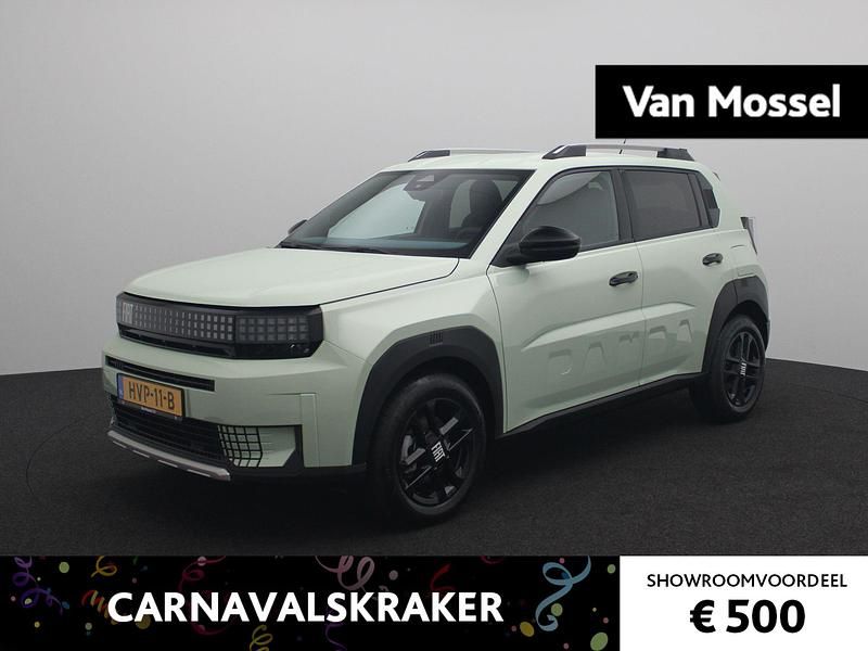 Groen Occasion 2025 Fiat Grande Panda Icon Hatchback | € 22.940 (Goede deal) - Afbeelding 1/4