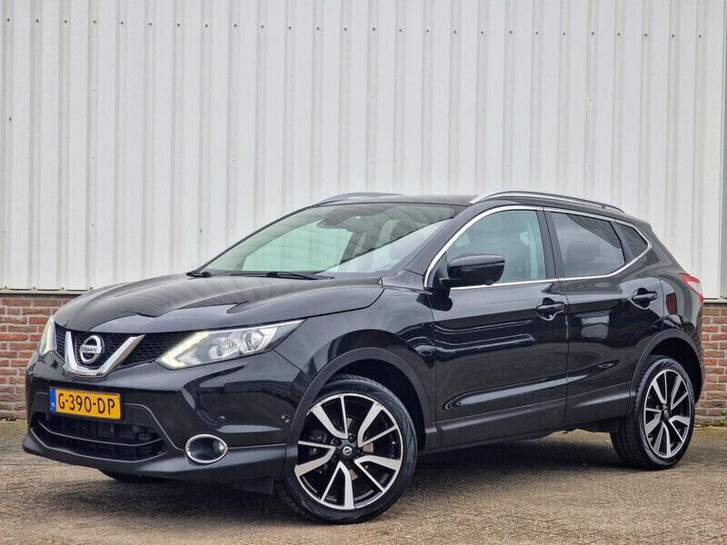 Zwart Gebruikt 2019 Nissan Qashqai Tekna SUV | € 14.895 (Super prijs) - Afbeelding 1/3