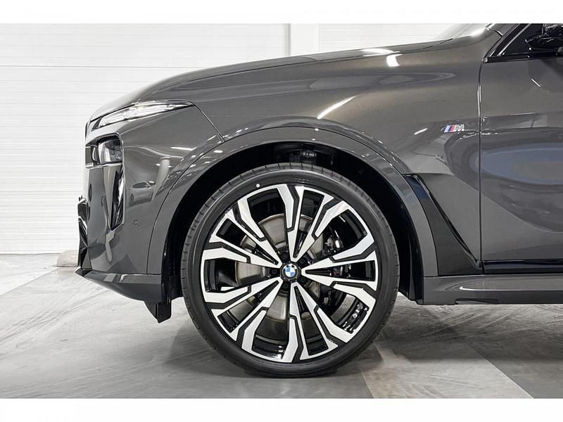 Occasion BMW X7 Comfort Edition 381 PK (280 kW) 2025 Dravitgrau (donker grijs) SUV