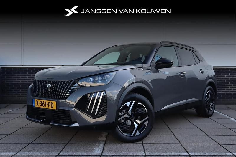 Grijs Gebruikt 2023 Peugeot e-2008 GT SUV | € 25.800 (Eerlijke prijs) - Afbeelding 1/4