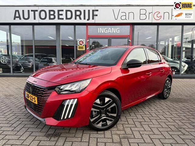 Rood Gebruikt 2024 Peugeot 208 Allure Hatchback | € 17.900 (Goede deal) - Afbeelding 1/4
