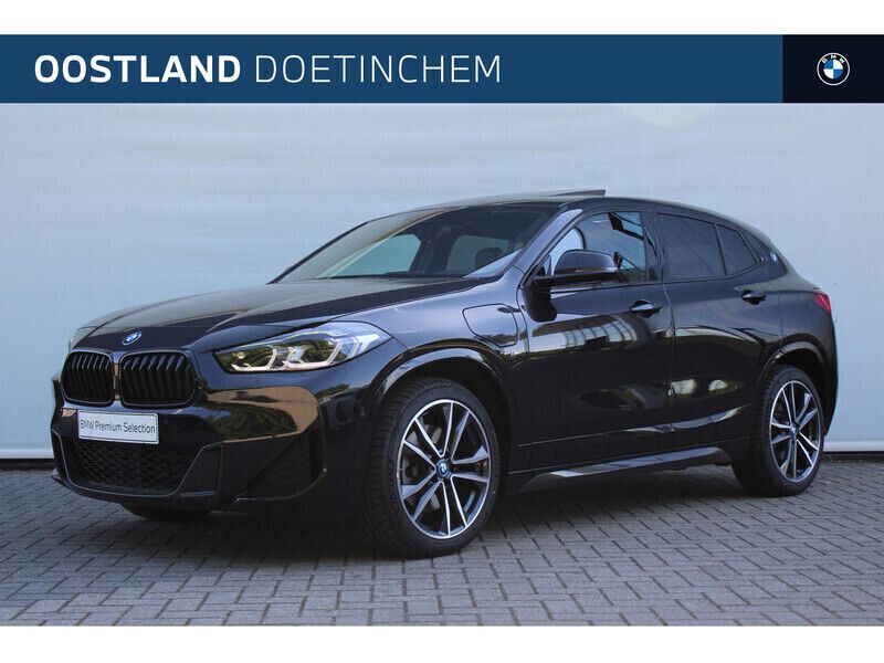 Zwart Gebruikt 2023 BMW X2 Comfort Edition SUV | € 42.950 (Duur) - Afbeelding 1/4