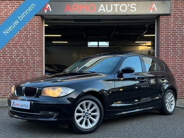 Zwart Gebruikt 2007 BMW 116 Hatchback | € 5.750 (Eerlijke prijs) - Afbeelding 1/4