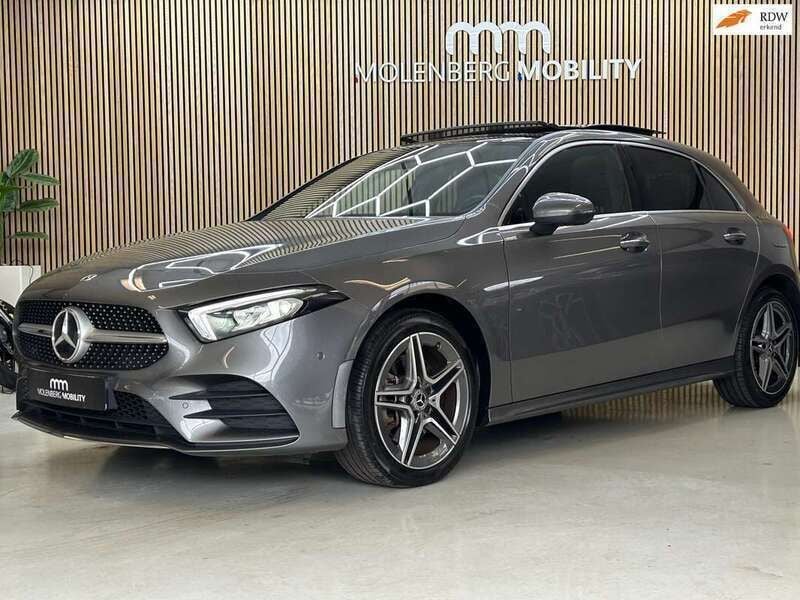 Grijs Gebruikt 2021 Mercedes A250 | € 27.450 (Eerlijke prijs) - Afbeelding 1/4