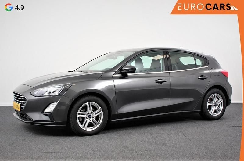 Grijs Gebruikt 2020 Ford Focus Cool & Connect Hatchback | € 16.740 (Eerlijke prijs) - Afbeelding 1/4