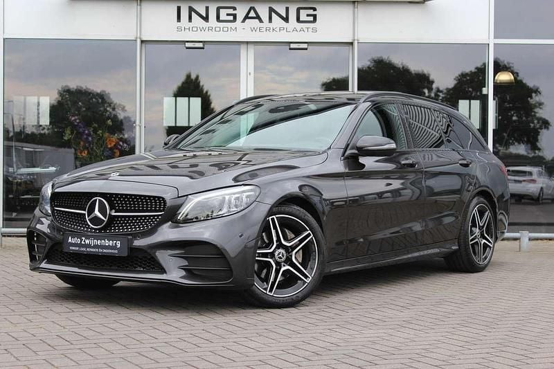Grijs Gebruikt 2020 Mercedes C180 Business Stationwagen | € 29.500 (Eerlijke prijs) - Afbeelding 1/4