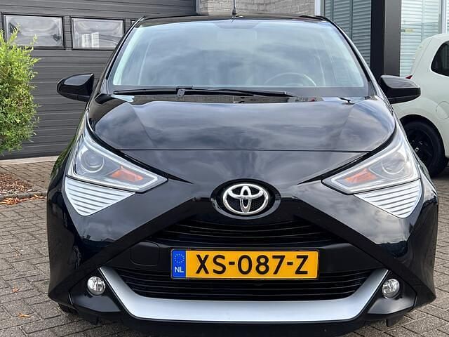 Occasion Toyota Aygo 72 PK (52 kW) 2019 Zwart Hatchback