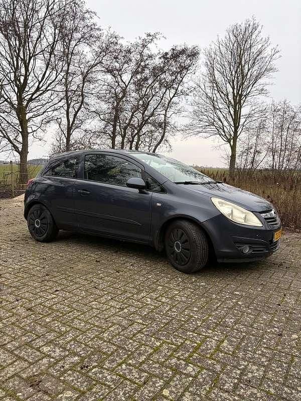 Occasion Opel Corsa Enjoy 80 PK (58 kW) 2007 Grijs Hatchback