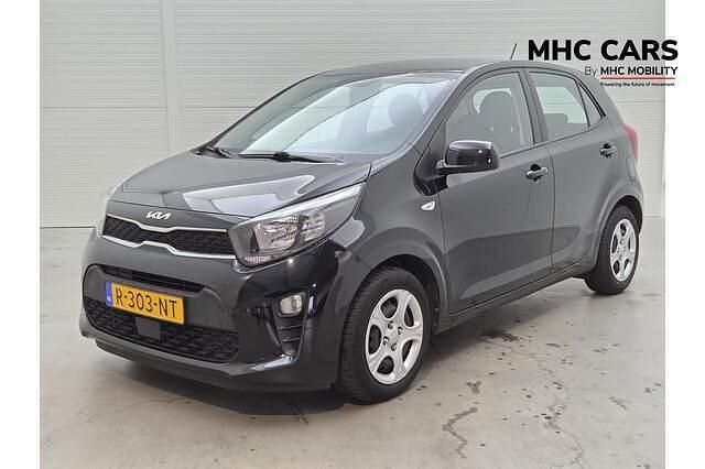 Zwart Occasion 2022 Kia Picanto Comfort Hatchback | € 10.700 (Goede deal) - Afbeelding 1/4