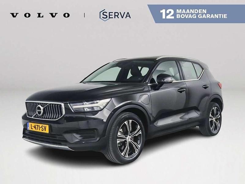 Zwart Gebruikt 2021 Volvo XC40 Inscription SUV | € 26.995 (Iets duurder) - Afbeelding 1/4