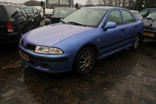 Occasion Mitsubishi Carisma 125 PK (91 kW) 1999 Blauw Hatchback