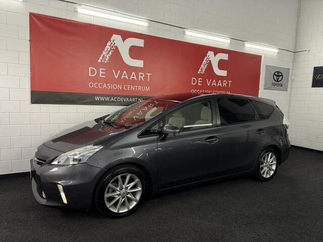 Grijs Gebruikt 2013 Toyota Prius+ MPV | € 11.499 (Goede deal) - Afbeelding 1/4