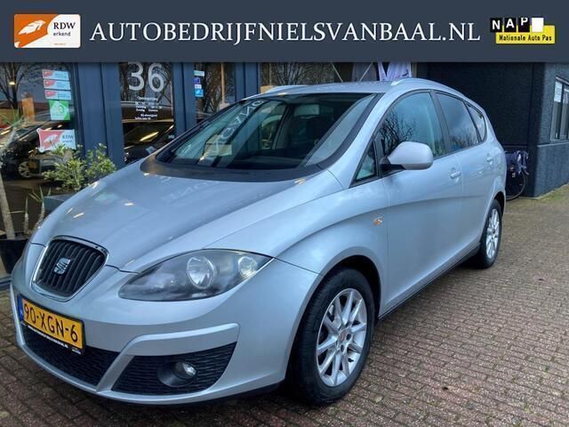 Grijs, metallic lak Gebruikt 2012 Seat Altea XL Copa MPV | € 7.999 (Duur) - Afbeelding 1/4