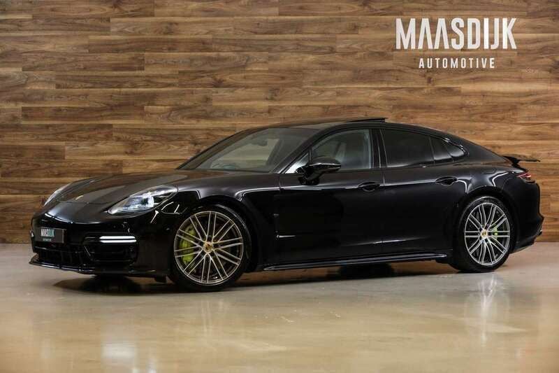 Zwart, metallic lak Gebruikt 2017 Porsche Panamera Turbo S Sedan | € 74.740 (Super prijs) - Afbeelding 1/4