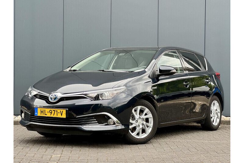 Gebruikt 2015 Toyota Auris Hybrid Executive | € 14.995 (Iets duurder) - Afbeelding 1/1