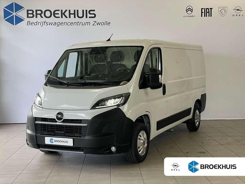 Wit Gebruikt 2024 Opel Movano S Van | € 21.840 (Super prijs) - Afbeelding 1/4