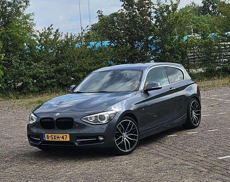 Gebruikt 2013 BMW 116 Sport Line Hatchback | € 9.500 (Iets duurder) - Afbeelding 1/4