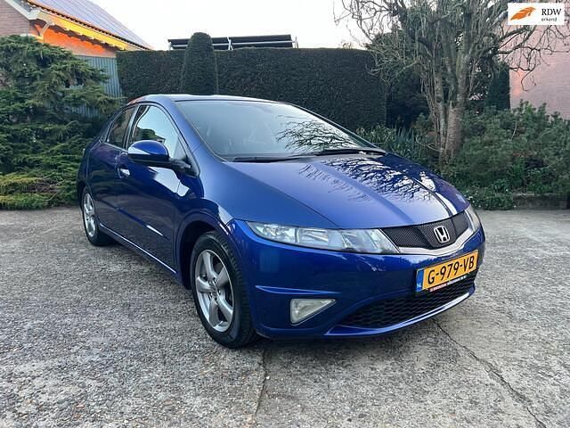 Blauw (metallic) Occasion 2010 Honda Civic Sport Hatchback | € 5.995 (Eerlijke prijs) - Afbeelding 1/4