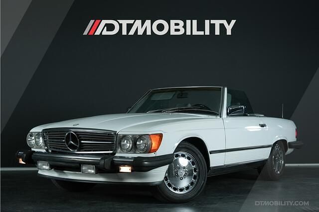 Wit Gebruikt 1986 Mercedes 560 | € 19.950 - Afbeelding 1/4