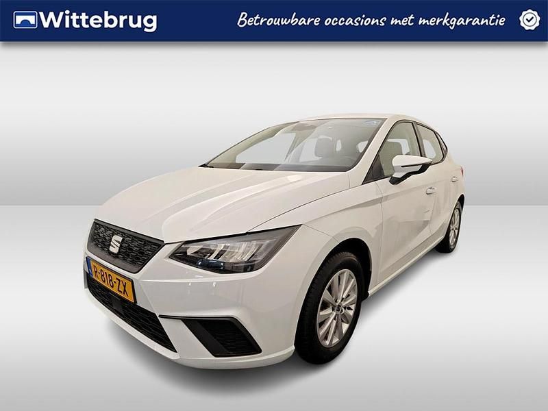Wit Occasion 2023 Seat Ibiza Style Hatchback | € 16.950 (Eerlijke prijs) - Afbeelding 1/2