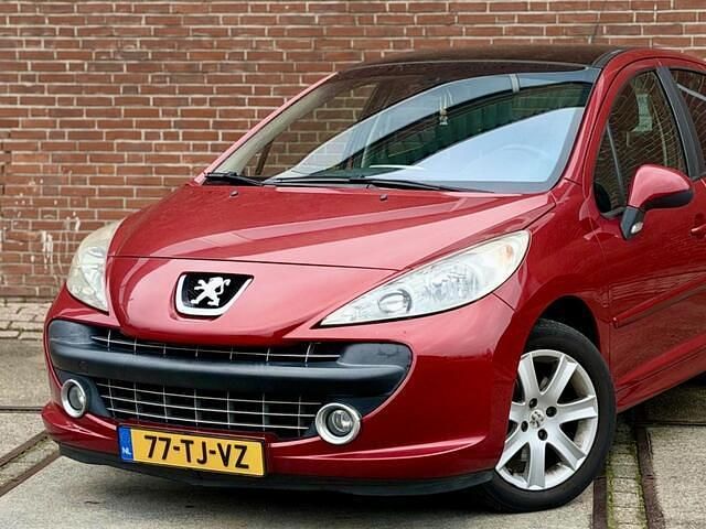 Occasion Peugeot 207 109 PK (80 kW) 2006 Rood (metallic) Hatchback