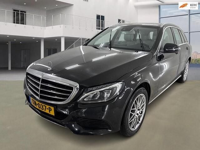 Occasion Mercedes C180 156 PK (114 kW) 2015 Zwart Stationwagen
