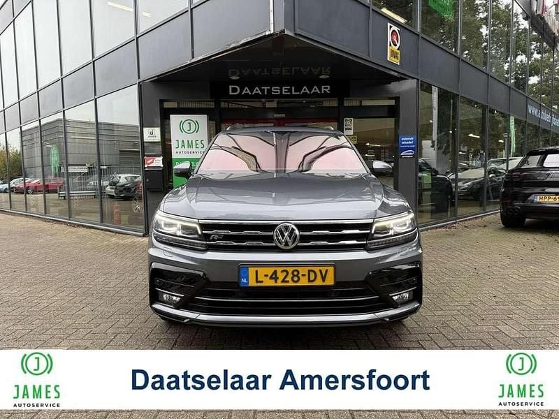 Grijs Occasion 2021 VW Tiguan Allspace Highline SUV | € 33.744 (Goede deal) - Afbeelding 1/4