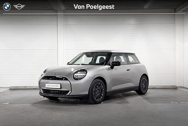 Nieuw Mini Cooper SE Essential 160 kW (218 PK) 2025 Melting silver iii Hatchback