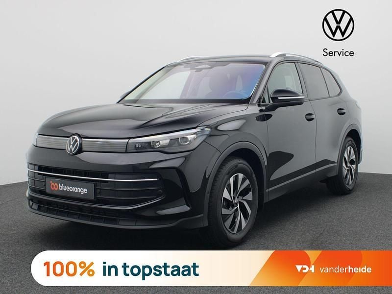 Zwart Nieuw 2025 VW Tiguan Edition SUV | € 48.900 (Super prijs) - Afbeelding 1/3