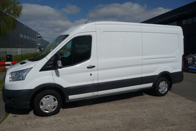 Wit Gebruikt 2018 Ford Transit Ambiente Van | € 12.450 (Goede deal) - Afbeelding 1/4