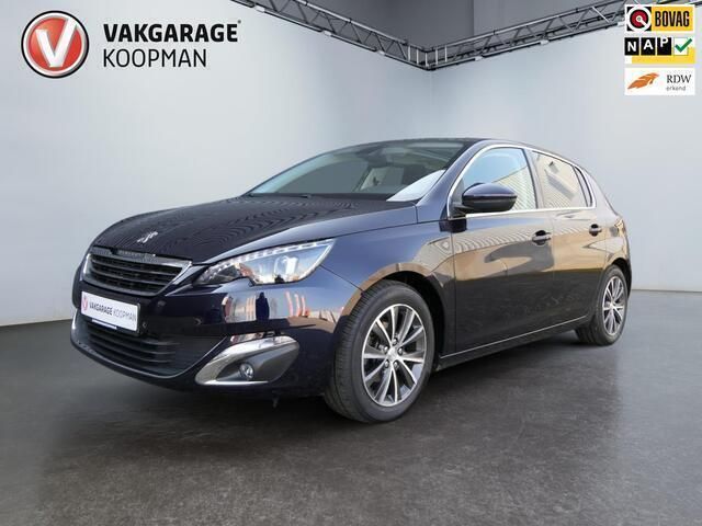 Blauw, metallic lak Gebruikt 2017 Peugeot 308 Allure Hatchback | € 8.995 (Eerlijke prijs) - Afbeelding 1/4