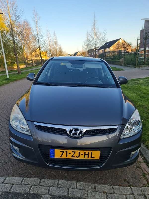 Gebruikt 2008 Hyundai i30 Comfort Hatchback | € 3.100 (Goede deal) - Afbeelding 1/4