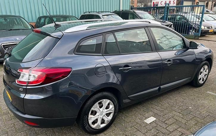 Occasion Renault Mégane III Expression 90 PK (66 kW) 2012 Stationwagen