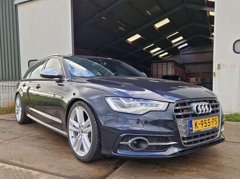 Occasion Audi S6 Exclusive 420 PK (308 kW) 2012 Blauw Stationwagen