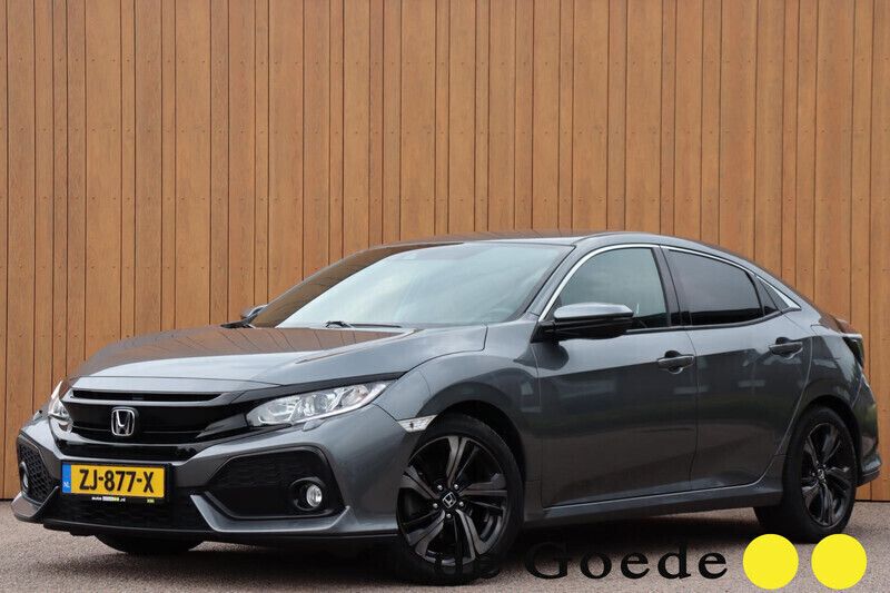 Grijs Gebruikt 2019 Honda Civic Hatchback | € 17.940 (Eerlijke prijs) - Afbeelding 1/4