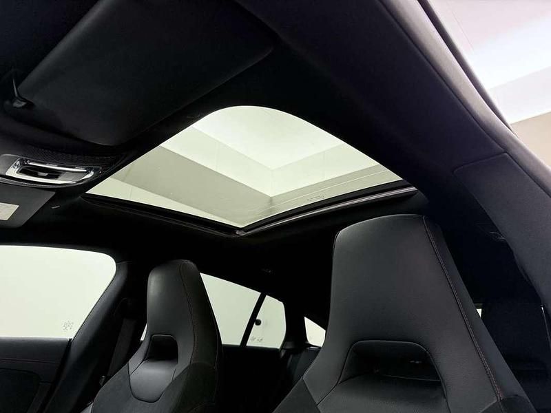 Occasion Mercedes CLA180 Shooting Brake AMG line 136 PK (100 kW) 2023 Grijs Stationwagen
