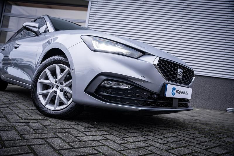 Occasion Seat Leon Business 2024 Grijs Stationwagen