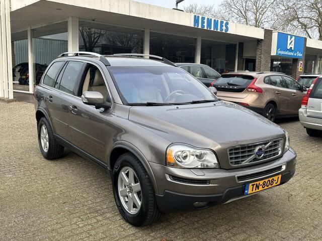Grijs, metallic lak Gebruikt 2011 Volvo XC90 Summum SUV | € 16.500 (Goede deal) - Afbeelding 1/4