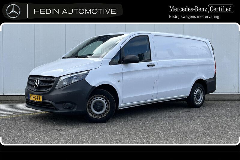 Wit Gebruikt 2023 Mercedes Vito MPV | € 23.900 (Goede deal) - Afbeelding 1/4