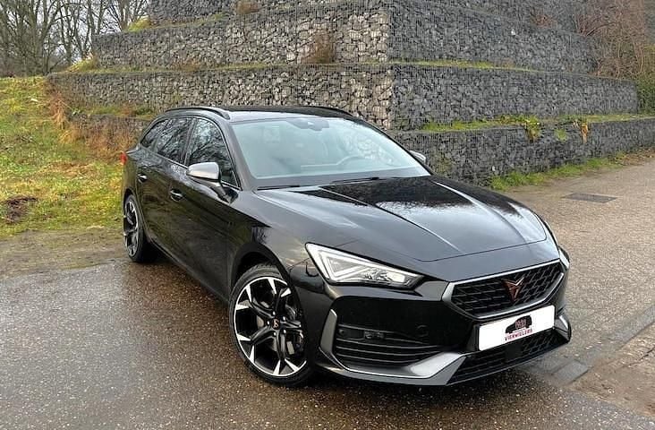 Occasion Cupra Leon VZ 2022 Zwart (metallic) Stationwagen