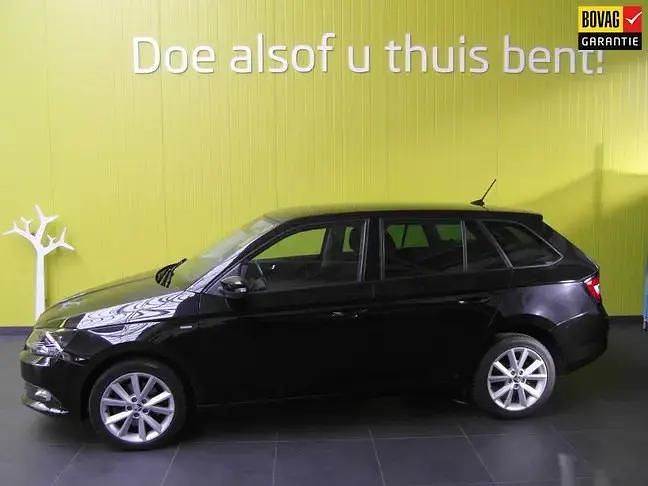 Gebruikt 2018 Skoda Fabia Drive Stationwagen | € 13.250 (Duur) - Afbeelding 1/4