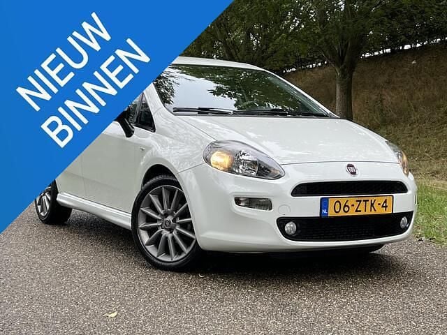 Wit Gebruikt 2013 Fiat Punto Evo Sport Hatchback | € 5.850 (Eerlijke prijs) - Afbeelding 1/4
