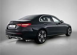 Nieuw Mercedes C300e Business 313 PK (230 kW) 2025 Donker obsidiaanzwart metallic Sedan