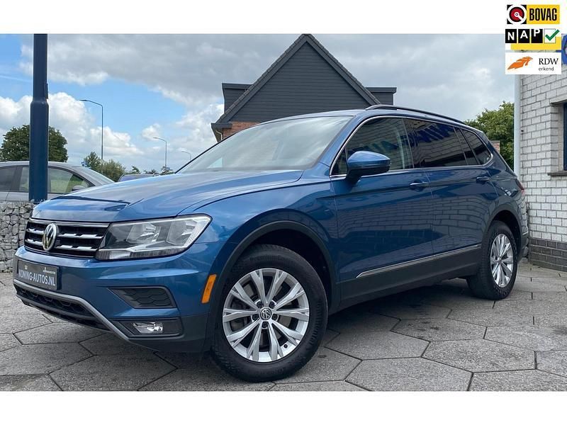 Blauw Gebruikt 2018 VW Tiguan Allspace Highline SUV | € 27.445 (Super prijs) - Afbeelding 1/4